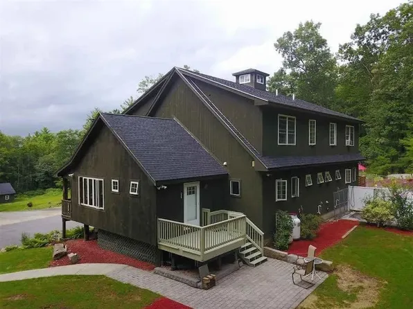 849 Borough Rd #A, Suncook, NH 03275