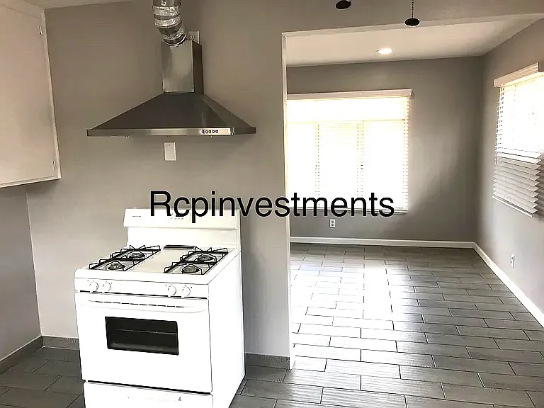 5339 W Avenue L14 — Photo 3