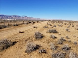 88 Farlin St, Mojave, CA 93501