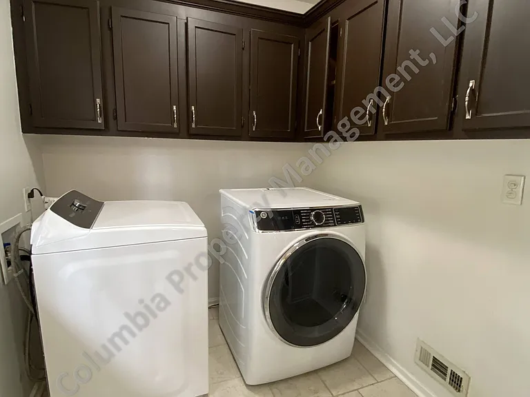 3518 Wolf Cir — Photo 11