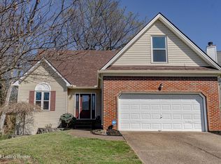 1403 Cadet Ct, Lyndon, KY 40222