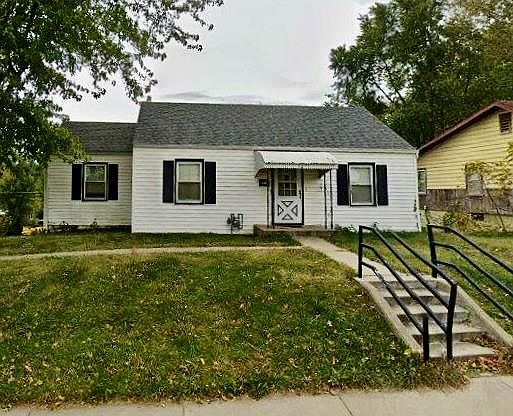 1st image of 1213 Shawnee St