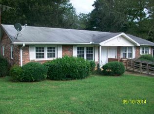 317 Pelham Creek Dr, Seneca, SC 29678