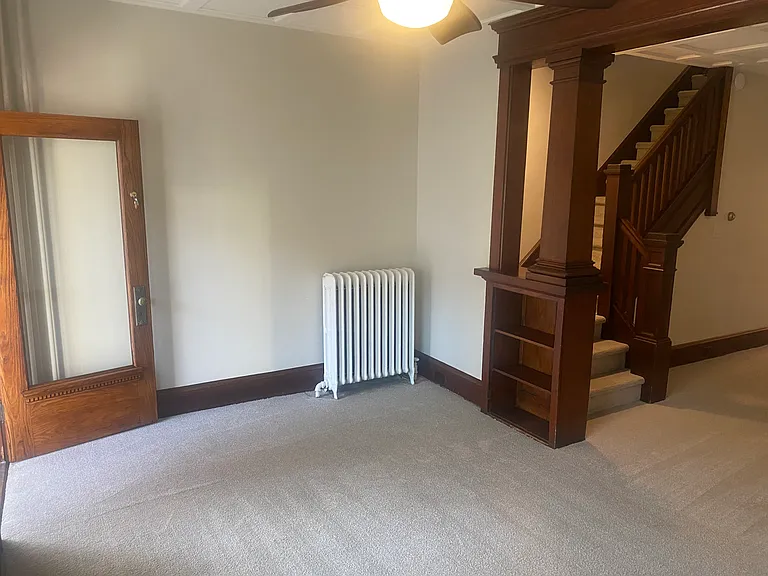 116 W Franklin St — Photo 8