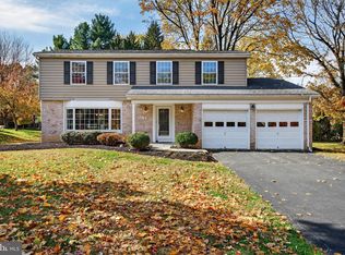 1916 Geraldson Dr, Lancaster, PA 17601