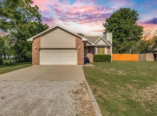 1205 N Sheridan Ave, Wichita, KS 67203