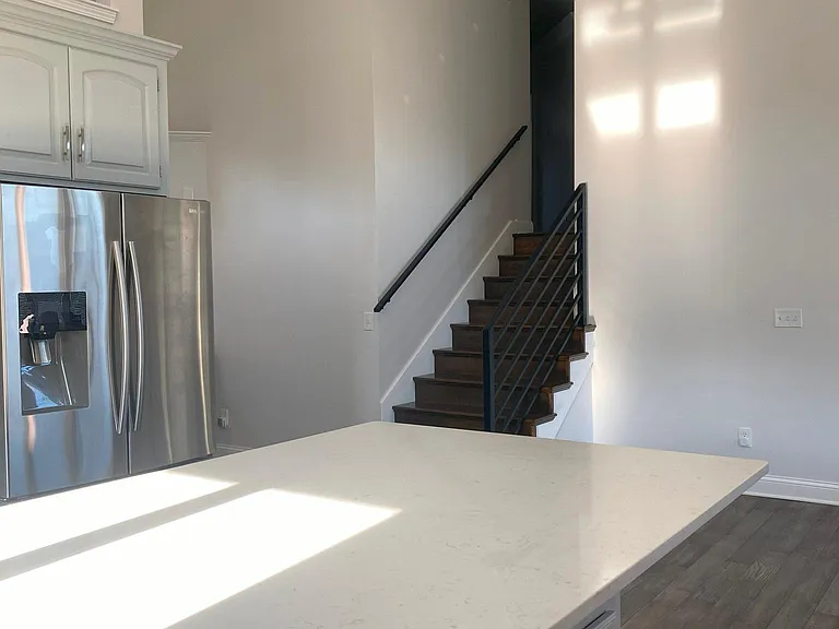 5101 NW 57th Pl — Photo 9