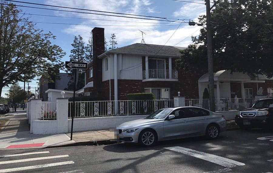 16105 92nd St, Howard Beach, NY 11414 Zillow