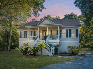 33 Fairway Oaks Ln, Isle Of Palms, SC 29451