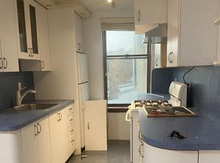 1846 W 4th St #2B, Brooklyn, NY 11223