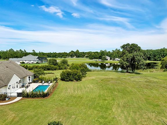 5th image of 109 Ashton Oaks Dr