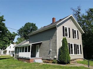 736 W River Rd N, Elyria, OH 44035