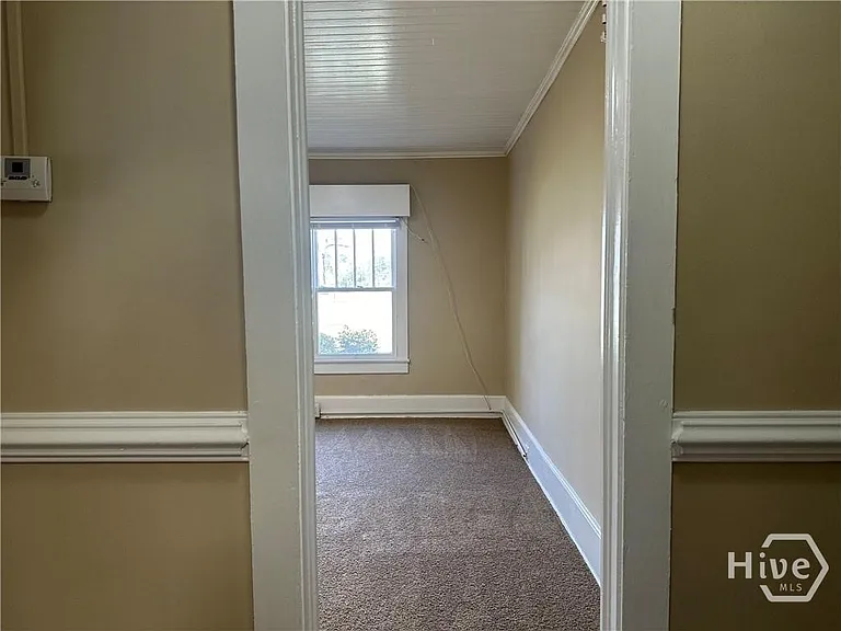 108 N College St — Photo 9