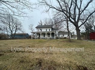 12 Oil Mill Ln FLOOR 1-1A, Chepachet, RI 02814