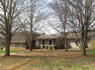 1006 White Oak Dr, Anderson, SC 29621