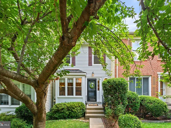 7253 Kousa Ln, Springfield, VA 22152