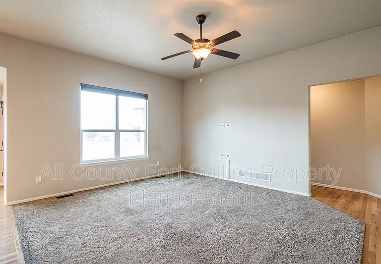 3394 Butternut Ln — Photo 9