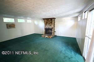 4th image of 2326 Burpee Dr W