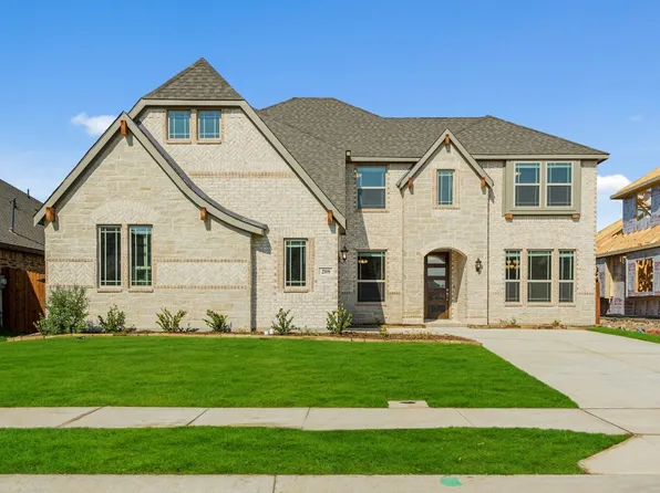 208 Lakewood Dr, Ponder, TX 76259