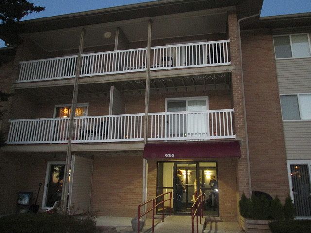 1st image of 930 Beau Dr Unit 302