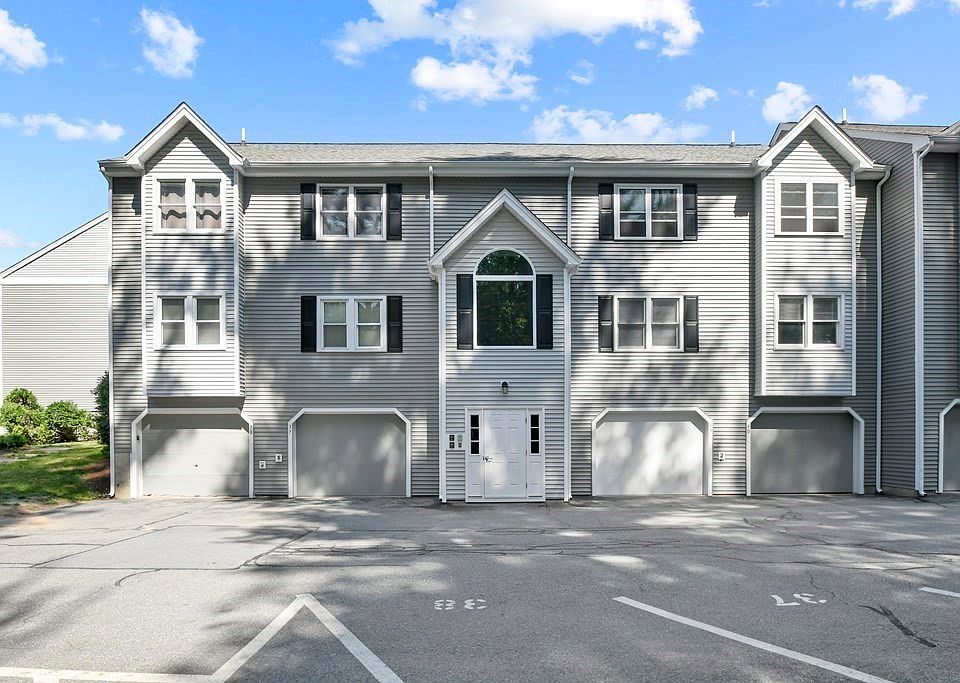 1st image of 74 Tennis Plaza Rd Unit 38