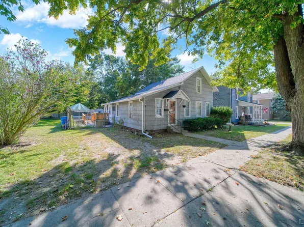 402 Pearl St, Morenci, MI 49256