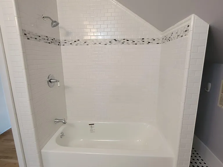 2805 NE 59th Ave — Photo 17