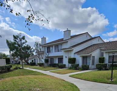 958 E La Habra Blvd UNIT 106, La Habra, CA, 90631