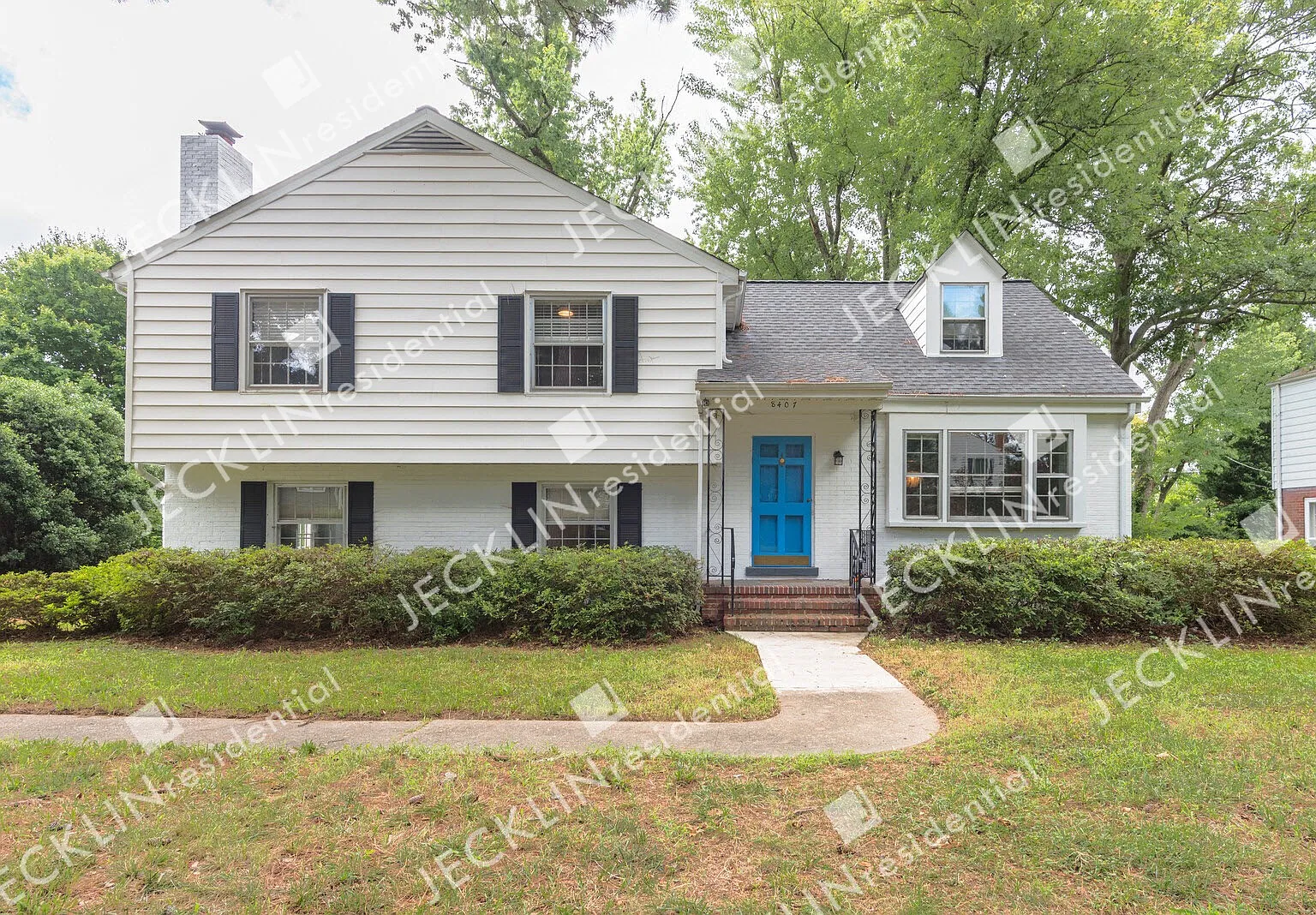 8407 Zell Lane — Photo 1