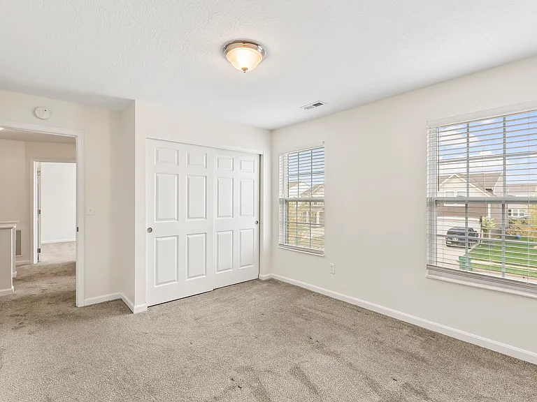 1260 Candora St — Photo 9