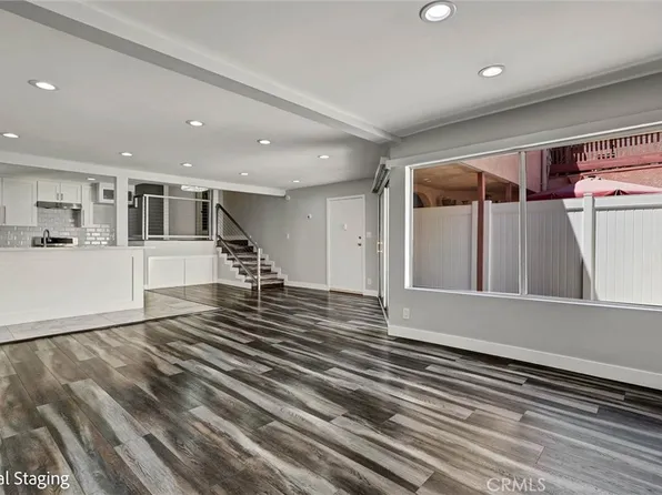 7924 Woodman Ave Unit 22, Panorama City, CA 91402