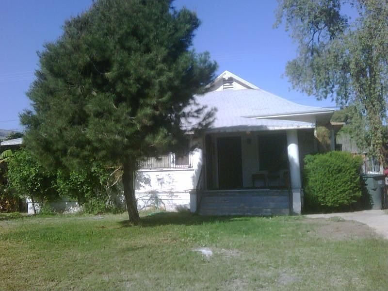 2nd image of 525 S Imperial Ave