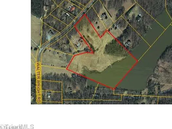 6391 Walter Wright Rd, Pleasant Garden, NC 27313