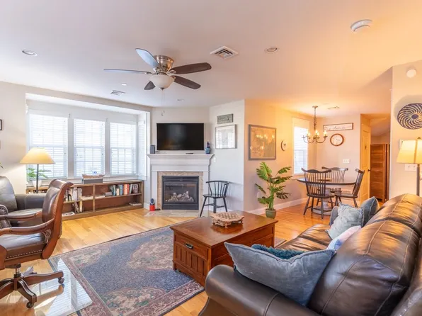 198 Islington Street #1, Portsmouth, NH 03801