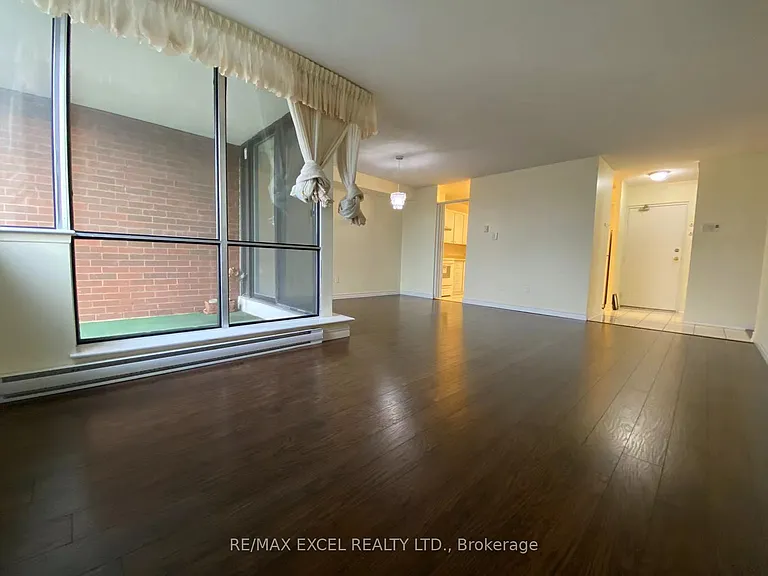 2500 Bridletowne Cir #907 — Photo 19