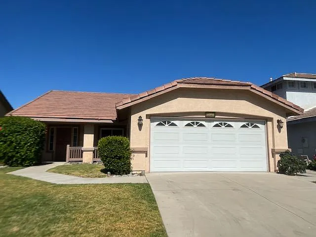 3 bed, 1518 sqft, $3,200 — Photo 1