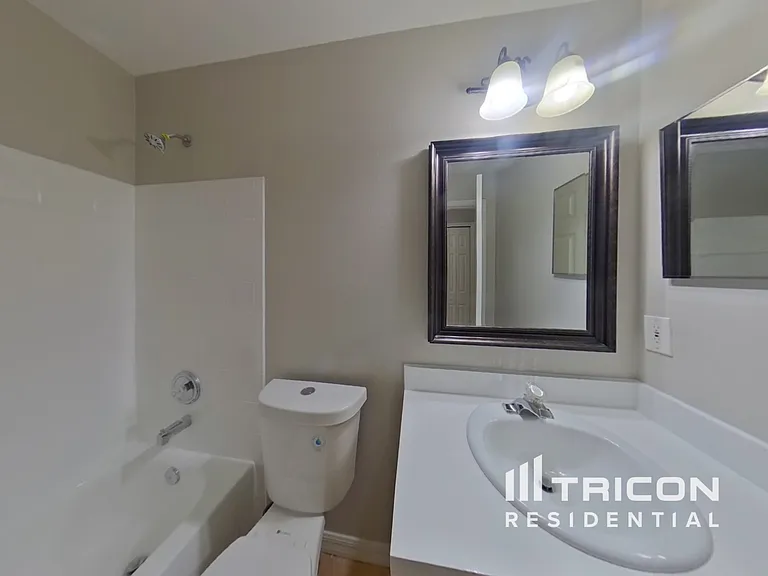 10440 Coconut Grove Ln — Photo 18