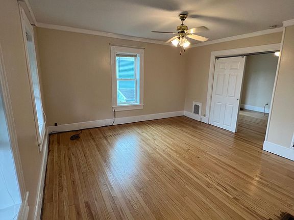 4th image of 68 Ulster Ave #2