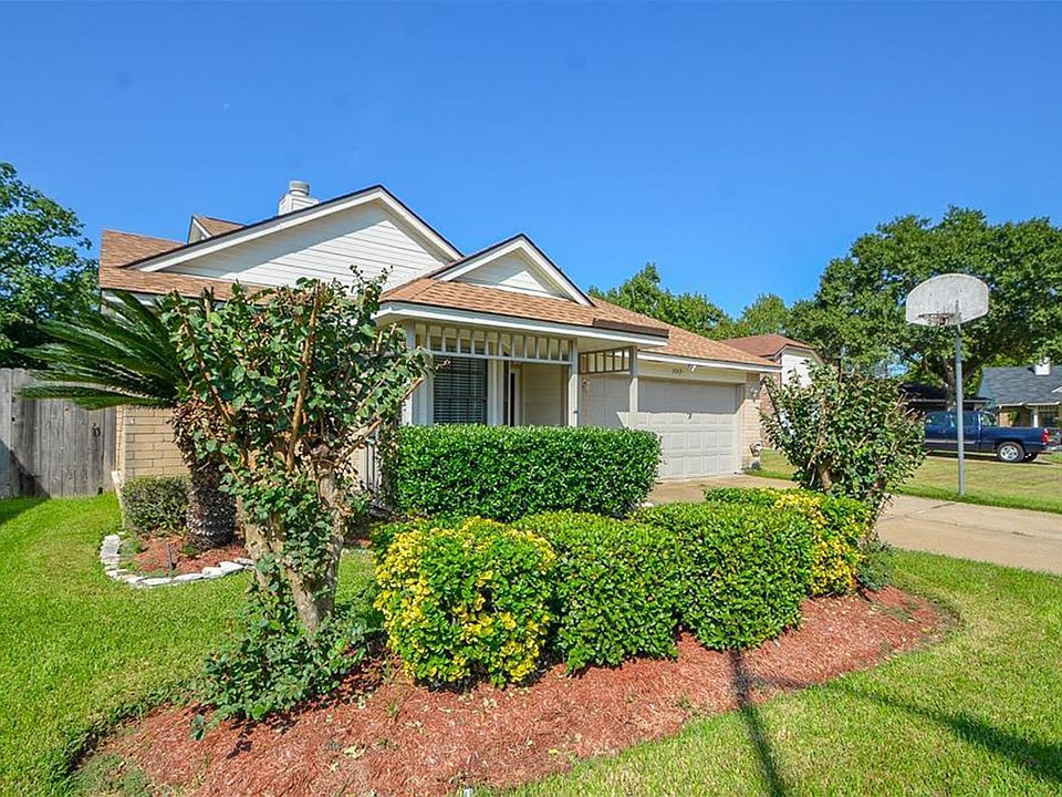 1st image of 3049 Walnut Springs Dr
