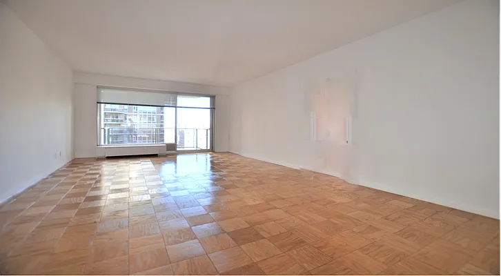 Rented by Manhattan Realty Group | media 1