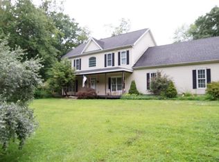 42 Oscaleta Rd, Ridgefield, CT 06877