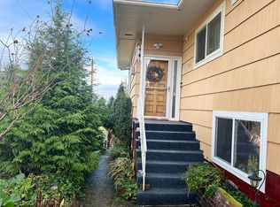 7302 30th Ave SW, Seattle, WA 98126