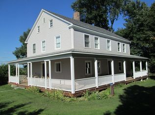 577 One Mile Rd, Charlotte, VT 05445