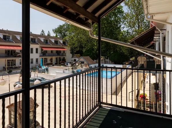 Overbrook Court apartments, 2331 N 58th St #6324b74c6, Philadelphia, PA 19131