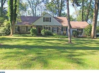 61 Hunters Ln, Devon, PA 19333