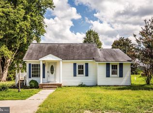 195 Boyce Point Cir, Montross, VA 22520