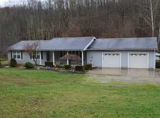 553 Hickman Run Rd, Sistersville, WV 26175