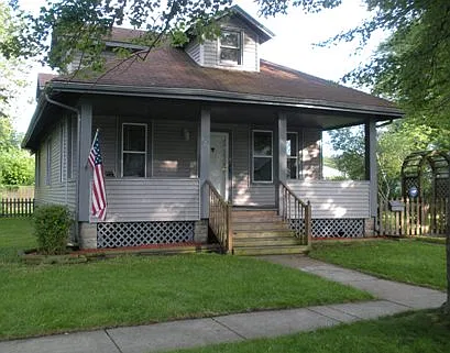 329 Rankin St