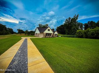 5350 Poplar Corner Rd, Walls, MS 38680