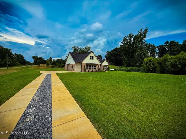 5350 Poplar Corner Rd, Walls, MS 38680